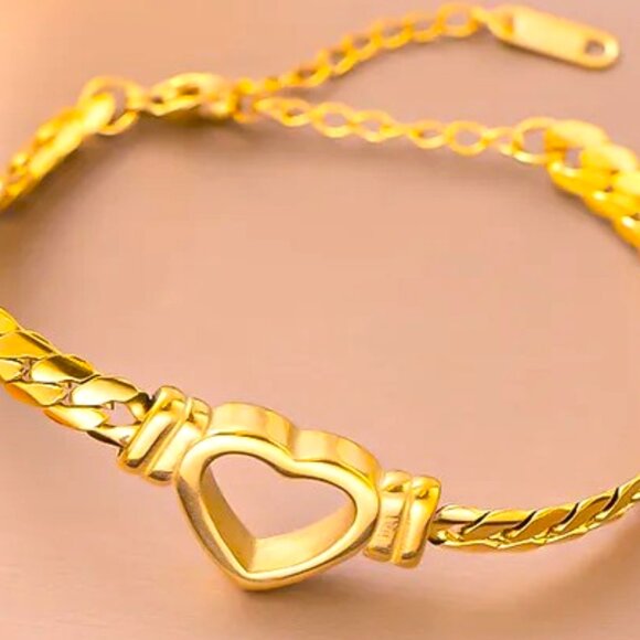 18K GOLD FILLED HOLLOW HEART CHAIN LINK BRACELET. NECKLACE IS ALSO AVAILABLE. - Picture 1 of 1